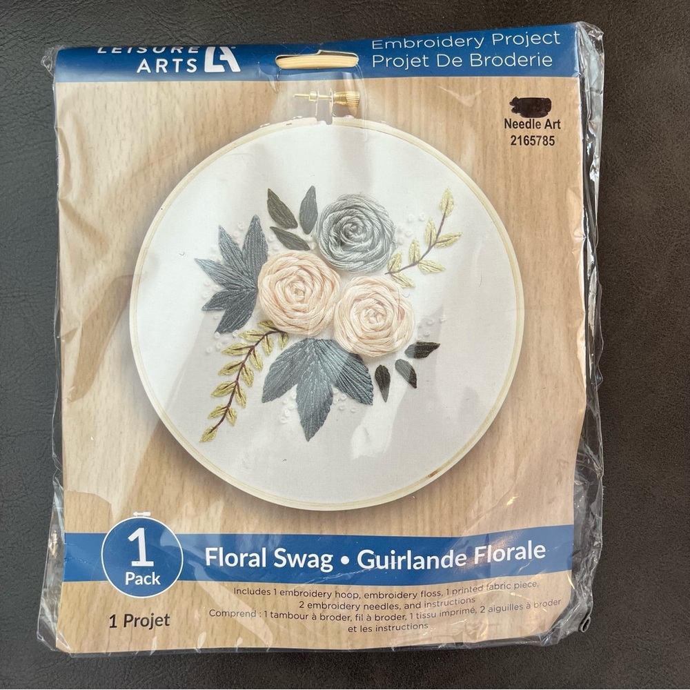 LEISURE ART Embroidery Kit 6" Flower Swag Home DYI New